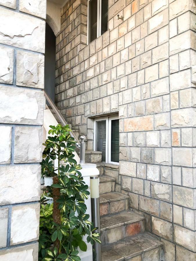 Apartments Moracanin Sutomore Exterior foto